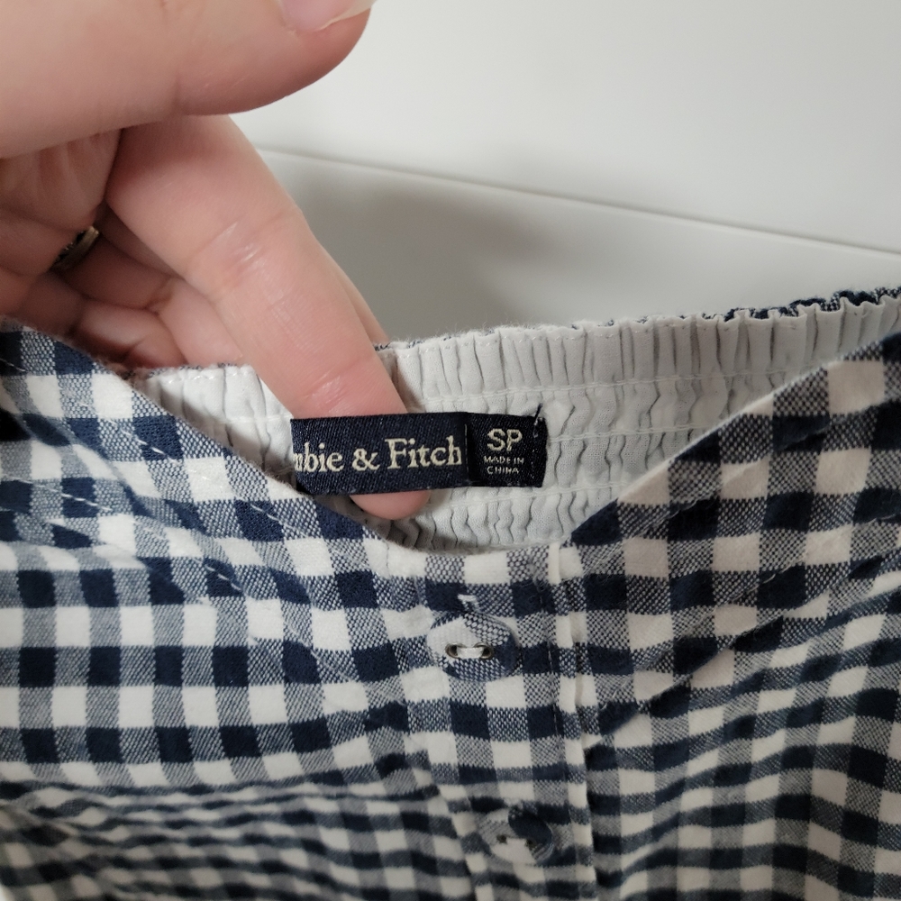 Abercrombie & Fitch Spaghetti Strap Black and White Gingham Romper with Pockets - Picture 4 of 4